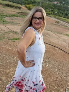 _samara flirtatious mature Bilde 2