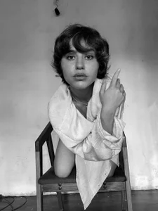 Public od LinaKeib  6 snímek