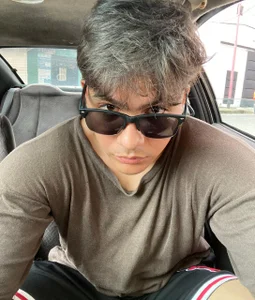 Public de MrAdonis_  6 Imagens