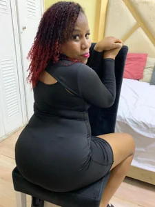 SelenaSpencers Public Pic 3