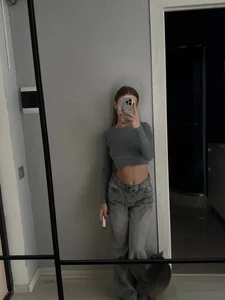 LullyFox Home vibe 🤍 Pic 7