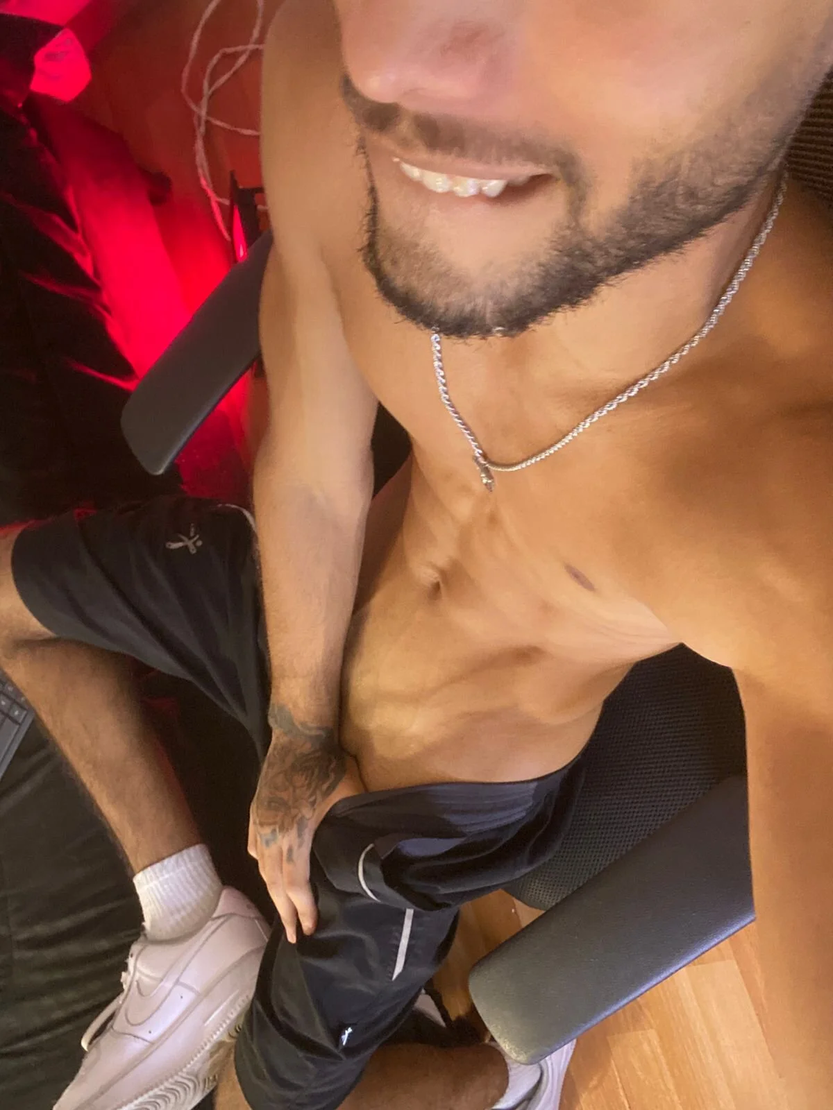 صور Thiagoferreti الرائجة  5026