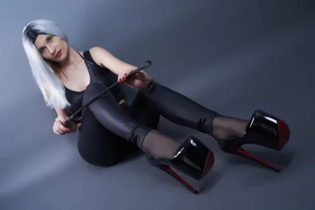 GoddessMonika's photo