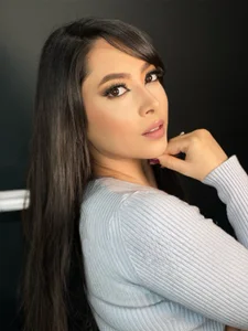 Mila__Paramo cute makeup 사진 2