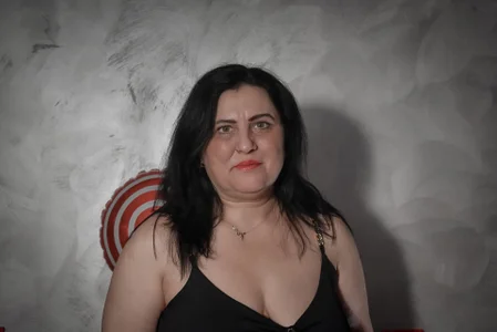 ValerieSmiths Public Pic 6