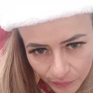 magenta_maturr For you baby Pic