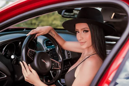 LunaWarner And if you come?😏🍆 Pic 3