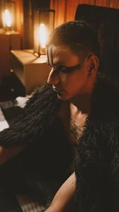 Owen_flin_ videos slika 2