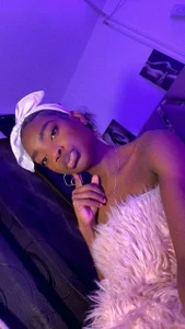 Keily_Tsx1 Public . fénykép