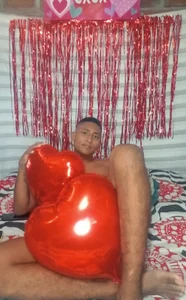 aldan1365 San Valentín 💘🪽🥵🥰 Foto 2