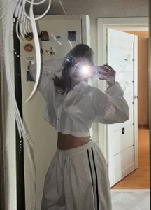 Elle_GrEat Mirror Fuck Tease Pic