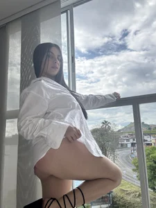 AnniEsstone 🤍 Morning Secrets Foto 3