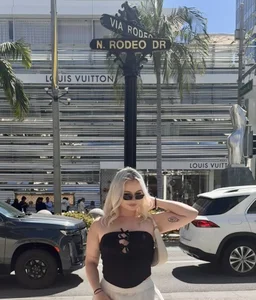 margot_robbie7 hiii :) Pic 2