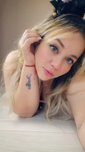 Charlotte93_ Naughty and Daring Bunny💋🖤 Pic 5