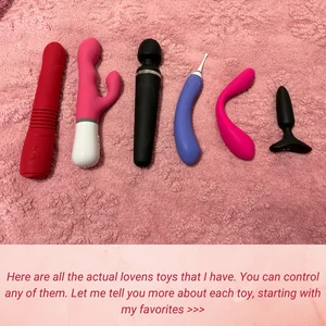 LewdFoxy_VT 🎤 My Toys Foto