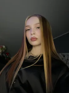 LinaMeey It's me Foto 2