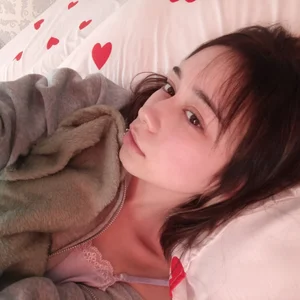 Viki_Shain Public Pic 2