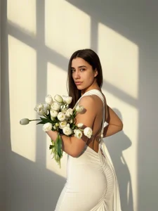 hot_ass_18のDressの 3枚の写真