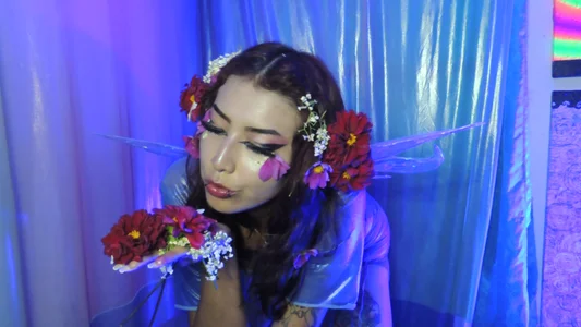 Alice_Phantom_x 🌸𝐹𝒶𝒾𝓇𝓎𝒫𝓇𝒾𝓃𝒸𝑒𝓈𝓈🌸 Pic 2