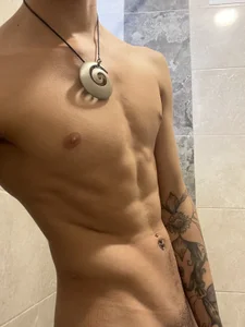 Zdjęcia JohnnyJones_ My body so wet:  2