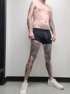 Sexadicks8184のIn my undiesの 2枚の写真