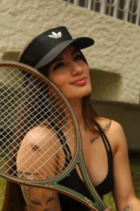 MaryLewis_ A round of tennis?🥎 Pic 4