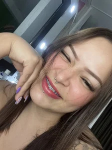 Sofia-_- Public Pic 7