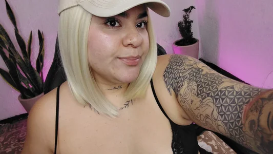 camilita_hurtadoo blonde hair Billede 3