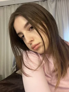 LeanneDinkle do u like my blouse?  4. fénykép