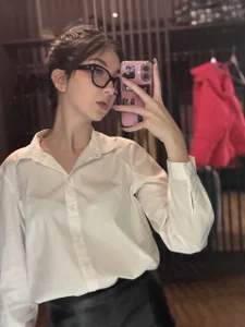 JanettVeld Public Pic 2