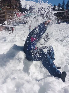 rohankush Public Hình 4