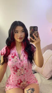 imnikaa_ Do you like my pajamas?💘 Bilde 3