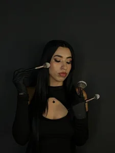 Wendy_Marchall Student 👩‍🎓 Pic 2