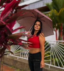 loress_ass_mature A rainy day ☔❤️ Pic 8