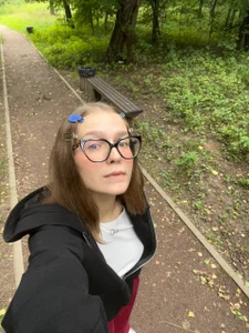 MilliWish My new outfit outdoors зображення 3