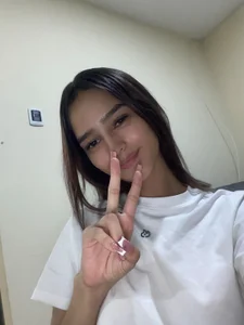 MelodyMansson “Make me smile… I’ll make it worth it 圖片