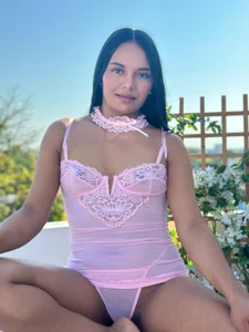 LYA_SWEETXのThe naughty and flirtatious mine 🌸の枚の写真