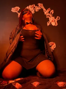 Sammy_Castlevill This is halloween 😈🎃 Pic 2