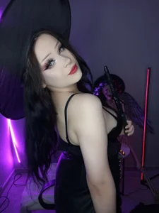 Rouz_Farrel sexy witch Foto 3