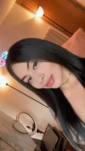 Dani de violett_wet  Imagens