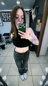 SunFlowerHoney Your sexy office siren Foto 2