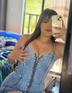 Maxinnevance Public Pic 3