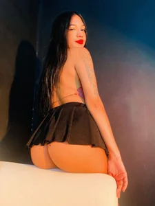 hemma_tinny_ You're not ready to obey me (but you're going to) Pic