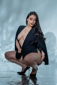 Nicolle_W Midnight Flashes Immagine 