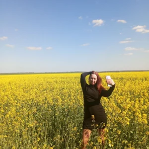 HoneyMILF Public รูป  7