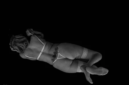 ashleymilf_1 Public Εικόνα 2