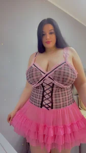 Hellenn_Sweet Public Pic 4