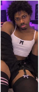 tericmidnight 💗 Femboy Sneak Peek 👀✨ 3 Pics — Full Set in Fan Club 🔒 Billede