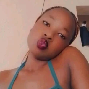 spicy-laidy01 Public Pic 4