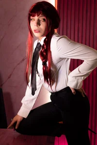 Makima de kaoriabyzz_  2 Imagens